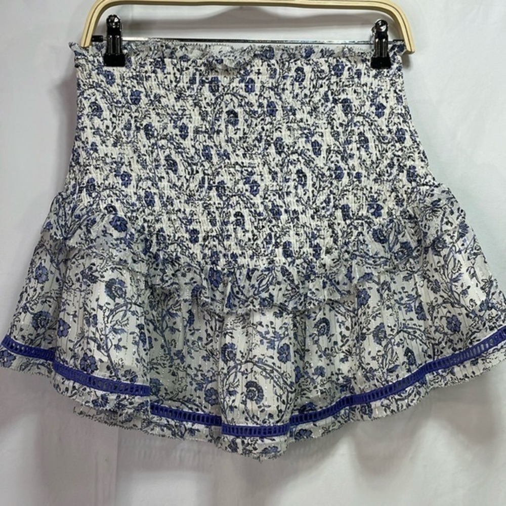 🦀 Saylor blue white + silver floral smocked short skirt